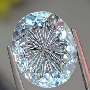 PIETRA PREZIOSA SFUSA Certificata Di Forma Ovale Di Ametista Viola