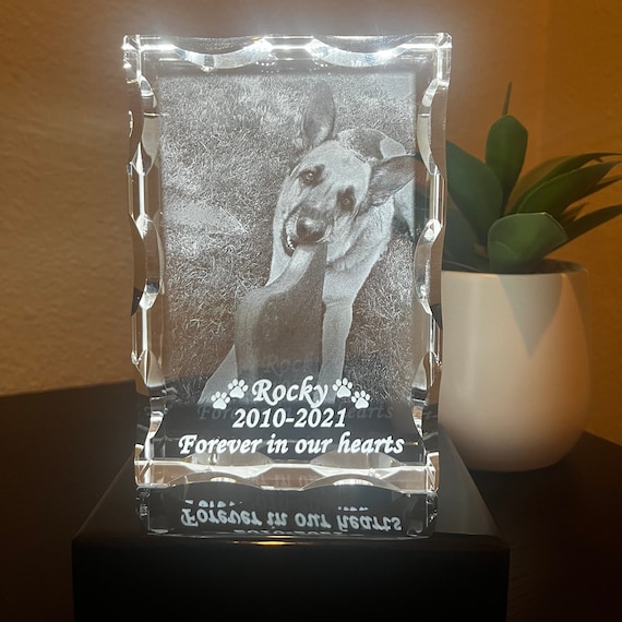 Pet Memorial Crystal, Personalized Gift, Pet Loss, Pet memorial, Glass Art, Pet Lovers, Laser Engraving, Pet Loss Gift, Sympathy Gift, Loss
