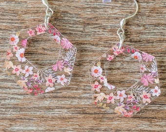 Dusty Pink Flower Earrings for Women, Acrylic Lightweight Silver Dangle Earring, Cute Girly Floral Jewelry, Pink Wildflower Earrings