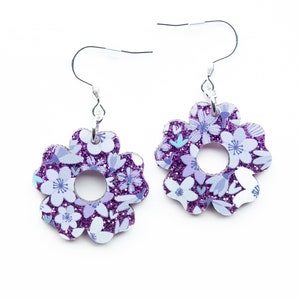 Purple Glitter Flower Earrings, Floral Spring Earrings, Purple Lover Gifts, Lightweight Acrylic Dangle Earrings with Flowers, Sparkly Summer