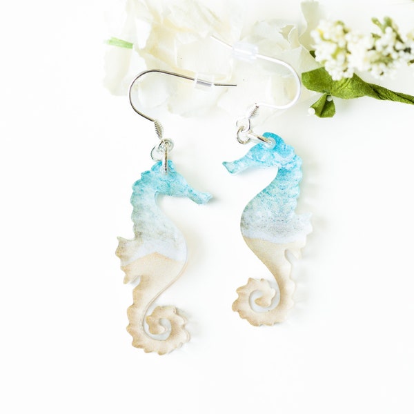 Sea Horse Earrings, Acrylic Beach Jewelry, Under the Sea Themed Earring, Beach Inspired Sea Horse Jewelry, Beach Lover Gift, Summer Earrings