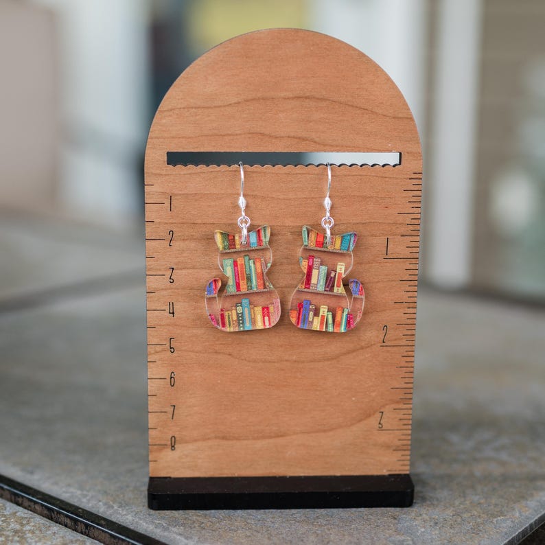 Book Cat Earrings, Avid Reader Gifts, Bookish Cat Lover Jewelry, Acrylic Dangle Book Earrings for Teacher, Gift for Cat Mom, Kitten Earring zdjęcie 3