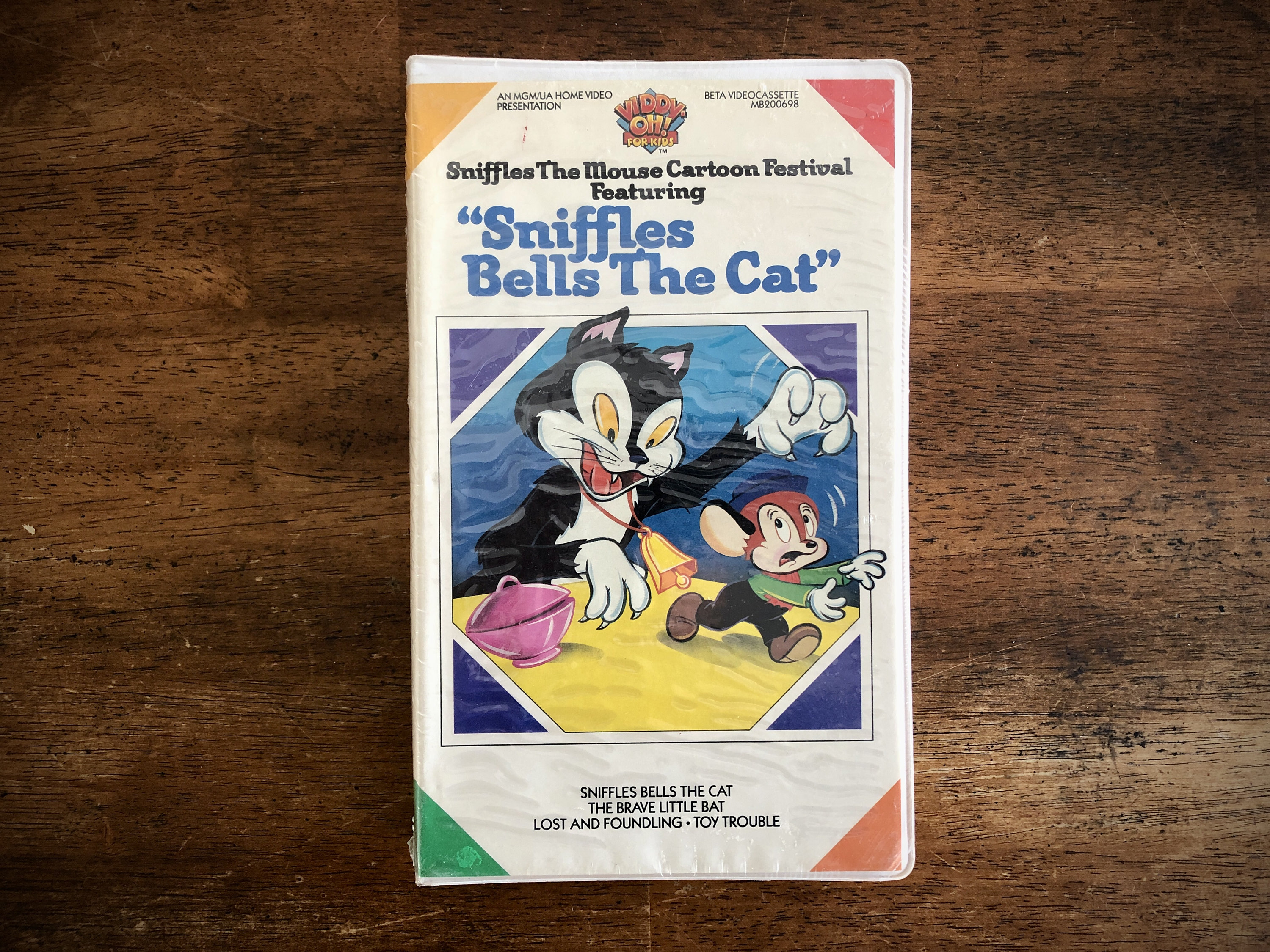 80s SEALED Sniffles Bells the Cat BETA Movie, Mouse, Mgm/ua, Viddy