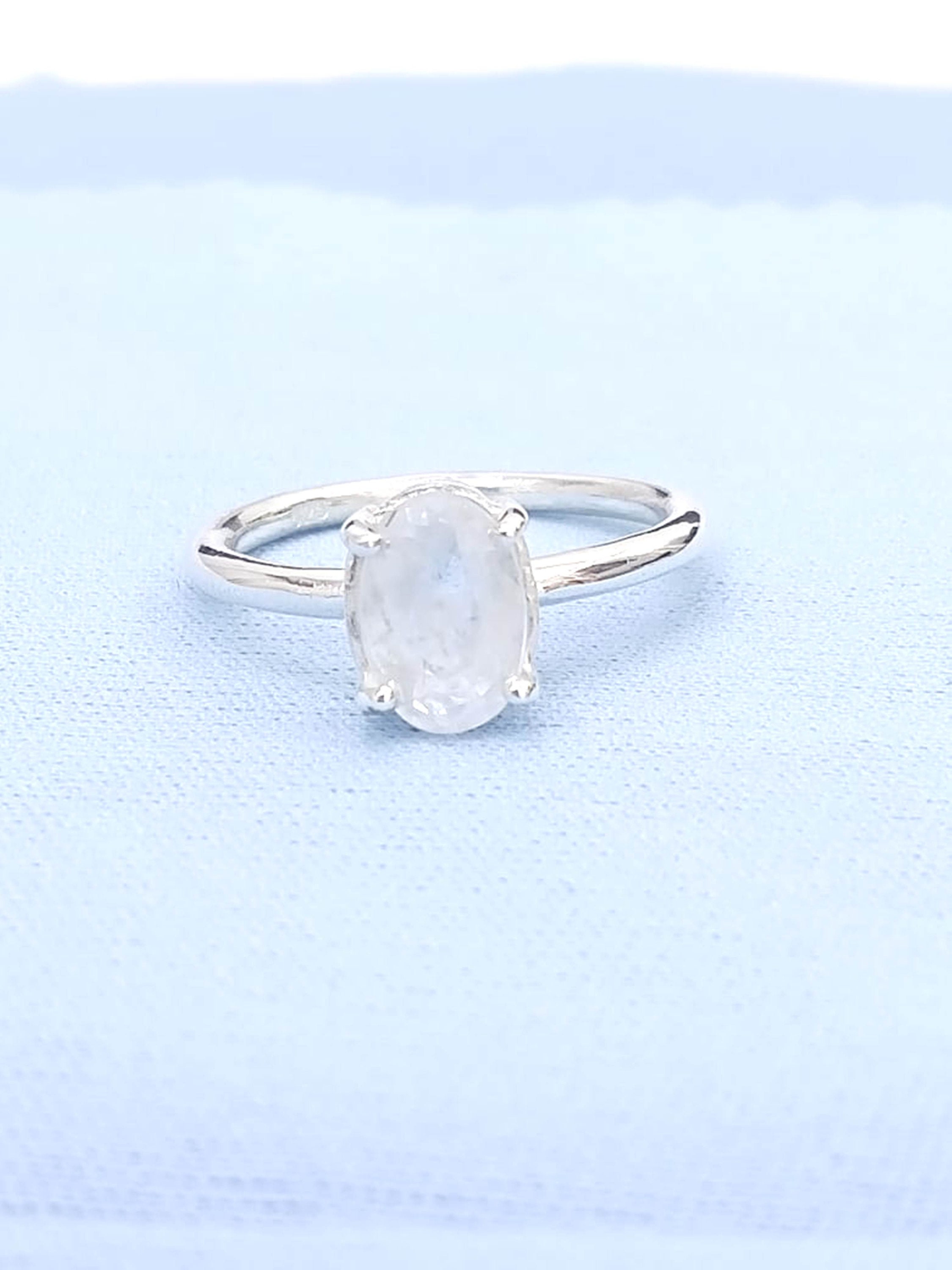 Bague Femme Plaqué Argent Avec Saphir Blanc Naturel – Taille 7 – Ovale – Pierre De Naissance