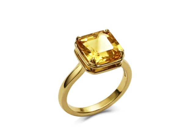Yellow sapphire square ring deals