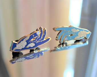 B Grade Reaching Hands Pin Set, Enamel Pin, Lapel Pin, Gold Plated, Couple, Gift, Friendship
