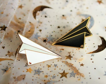 Paper Airplane Pins, Enamel Pin, Lapel Pin, Gold Plated, Set, Gift, Couple, Friendship