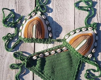 Set bikini a conchiglia di cozze lavorato a maglia all'uncinetto fatto a mano