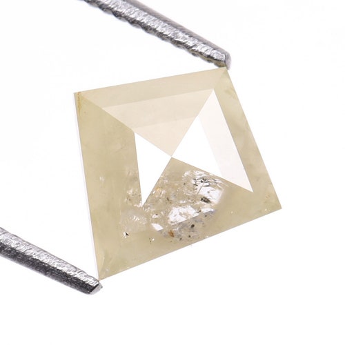 0.72 CT, 7.6 X 7.3 shops MM, Natural Fancy Color Diamond, Kite Shape Minimal Diamond, Engagement Ring Jewelry Diamond, Best Price Diamond | OM0424