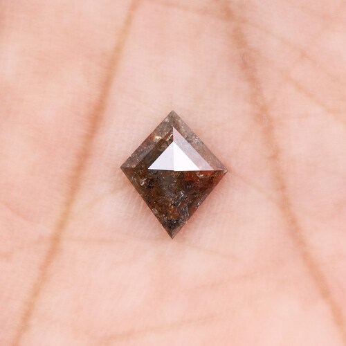 0.64 CT, 7.5 X 6.3 MM, Natural Fancy Color Diamond, Kite Shape Minimal Diamond, Engagement Ring Jewelry Diamond, Best Price Diamond shops | OM0706