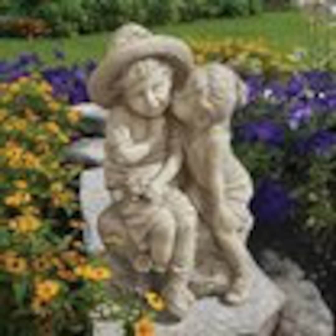 1pc Garçon S'embrassant Fille Statue Assis Sur Un Banc - Temu Canada