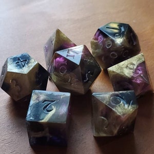 Midnight Revelry/Sharp Edge Dnd Dice/7pc Polyhedral Dice Set/ Purple Gold and Black