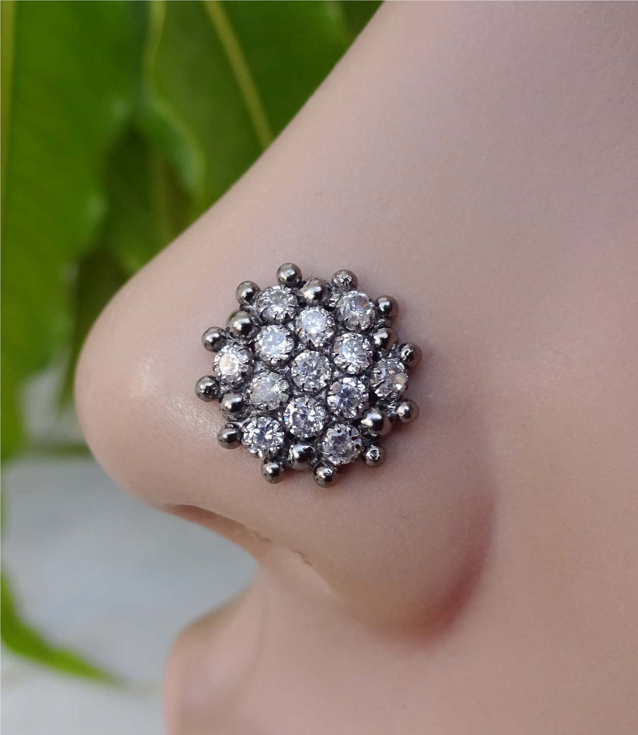 Black Nose Stud Back Screw Nose Stud 22g Nose Stud Flower Nose Etsy