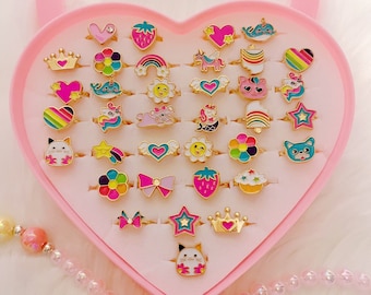 36pcs Little Girl Adjustable Rings in Box, Kids Jewelry Rings Set with Heart Shape Display Case, Girl Pretend Play and Dress up Rings
