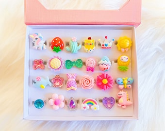 24 pieces kids rings set,girls cute design fashion rings set in the box, adjustable,no duplicate,pretend play rings, dress up rings
