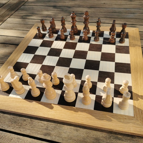 Jeu d'échecs en marqueterie - Échiquier en marqueterie