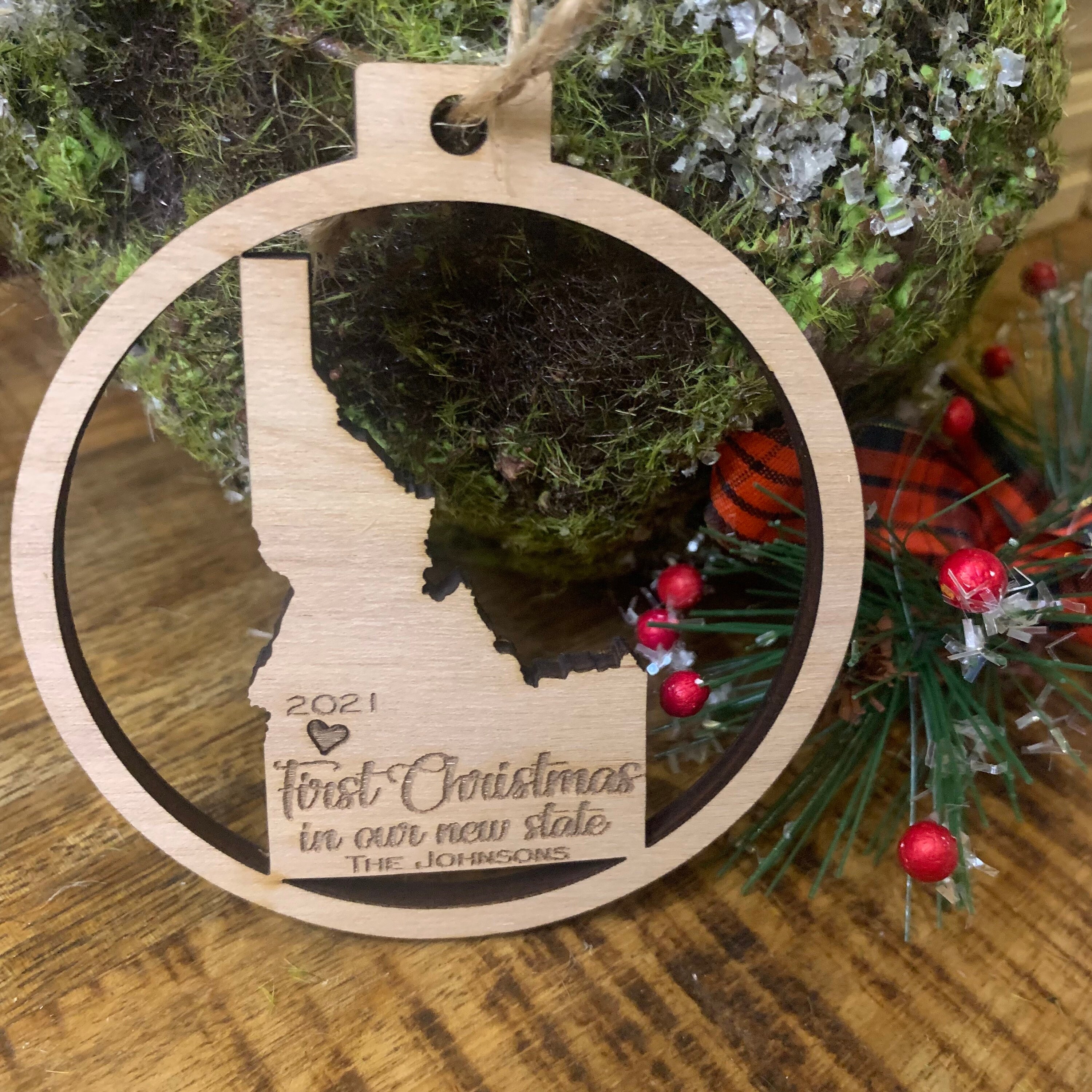 Boise IDAHO - in a Circle Christmas Ornament - Engraved Birch Wood ...
