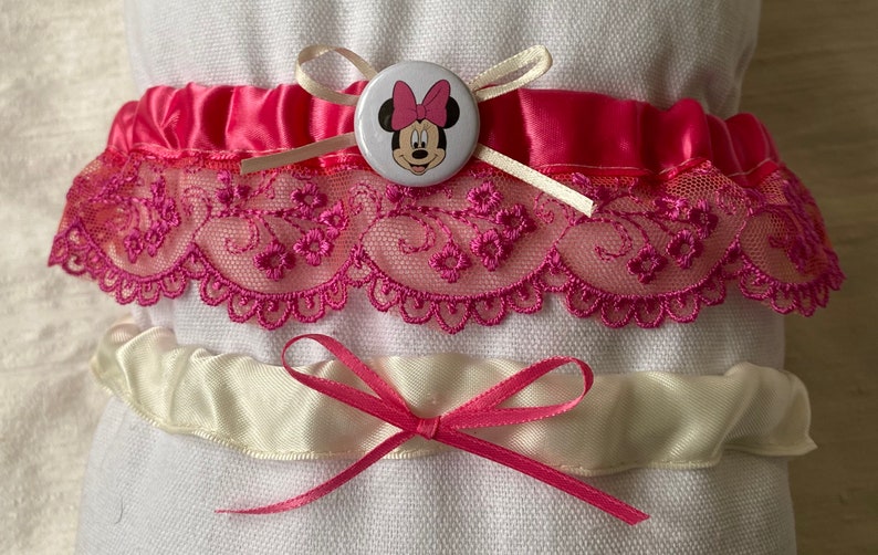 Minnie Mouse bridal garter set