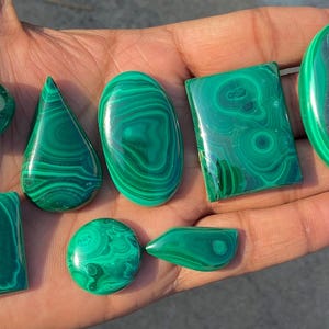 Wholesale Deals AAA+ Quality Natural Malachite Mix Shape Cabochon Flat Back Calibrated Top Grade Gemstones, For Jewelry Making Stones