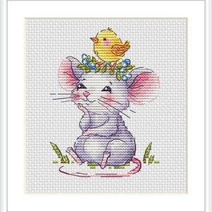 Schattige kleine muis met kip - PDF kruissteek muizenpatroon Muizencollectie Borduren Dieren Borduurwerk Babymotief