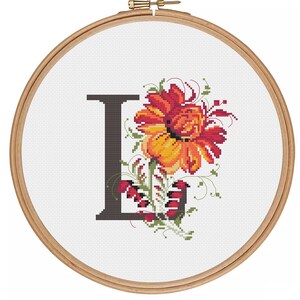 Letra floral L - Patrón de monograma de punto de cruz L - Estilo tradicional popular - Patrón PDF - Gráfico de punto de cruz contado con monograma de flores