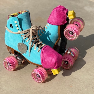 FAST CAP roller skate toe guards. Roller skate toe caps ~ fuchsia, vegan, suede