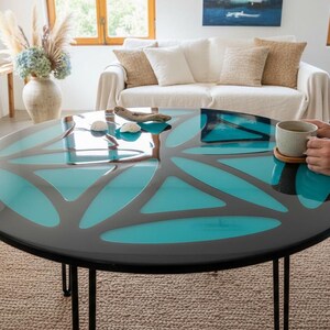 Mesa de centro de resina epoxi con diseño de mandala: Mesa con bloques de color personalizados (80 cm) imagen 2