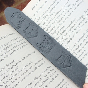 leather bookmarks handmade / animal Lover gift / gift for bookworm /  book lover gift / eagle bookmark / wolf bookmark