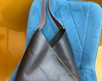 Handmade Leather Tote Bag: Casual Shoulder Bag