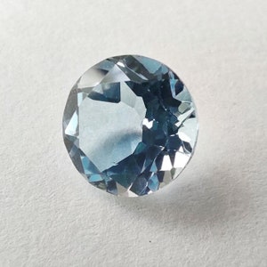 Topaze Bleue Naturelle Du Brésil 5,14 Ct - Coupe Ovale - Clarté VVS1 - Pierre Précieuse