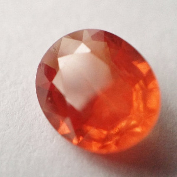 Naturel Orange Saturé Saphir Loose Gemstone 0.70 Ct facetté pour Anneau Pendentif Jewellry