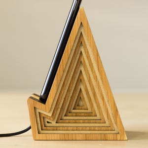 Support de téléphone en couches Fichier SVG : design découpé au laser 3 mm (téléchargement numérique)