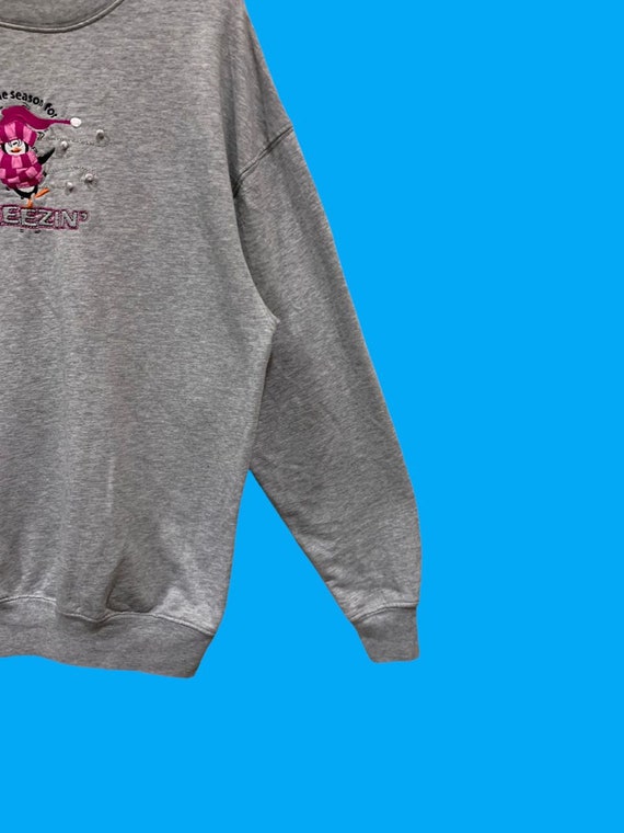 Vintage 90s Its The Season For Freezin Sweatshirt… - image 6