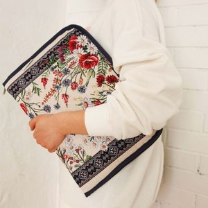 Summer gobelin laptop sleeve - "Summer" - Gobelin sleeve with swallows - Tapestry laptop sleeve - Handmade