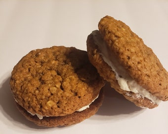 Old fashioned Oatmeal Cream Pies (just like grandma used to make) 1 dz