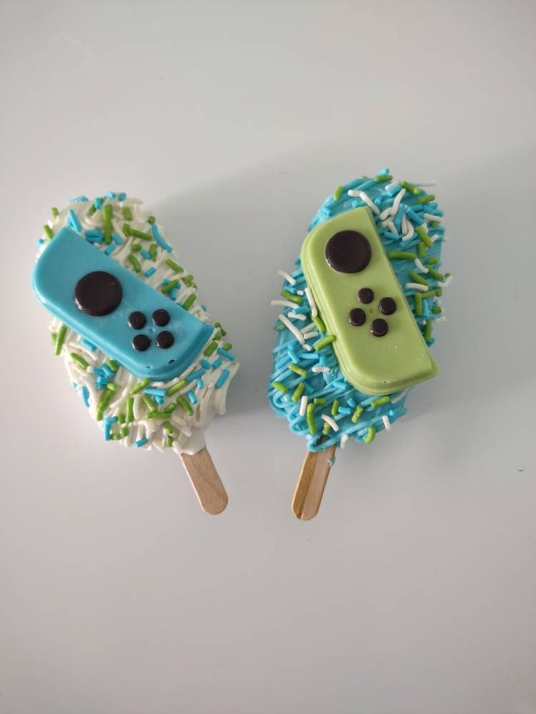 Switch Game Controller Cake Popsicles (1 Dozen-12 Cakes) - Etsy