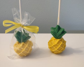 Pineapple vanilla cake pops (1 dozen)