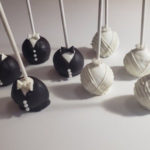 Bride and Groom Cake Pops, wedding, vow renewal (1 dozen-12 cakes)