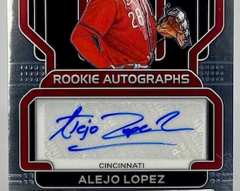 AUTOGRAPHED Alejo Lopez Cincinnati Reds - Panini Prizm 'rookie