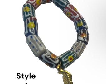 Bracelet de perles avec breloque Adinkra, fait main au Ghana, bracelet de tenue d'Ankara.