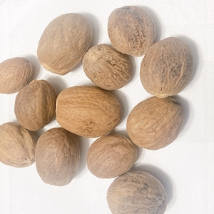 Whole Nutmeg Ghana