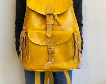 Handmade Natural Leather Backpack, Durable Travel Bag, Retro  display picture 1