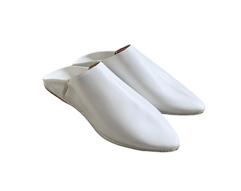 Babuchas blancas puntiagudas de piel auténtica Hechas a mano en