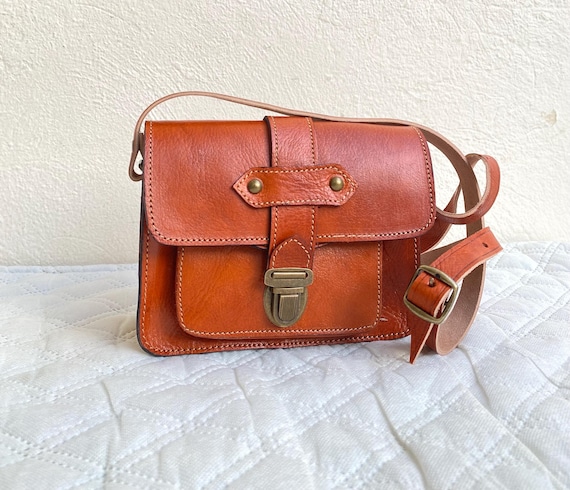 バッグ Italian studded leather shoulder bag Genuine Italian Leather Boho Studded Crossbody Sling Bag 10