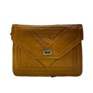 Portefeuille femme cuir véritable marocain – Artisanat haut de gamme, design élégant et pratique pour cartes et pièces.
