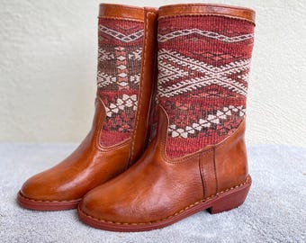 Women's genuine leather and kilim boots, handmade boots, ethnic chic style, handmade boots with kilim rug