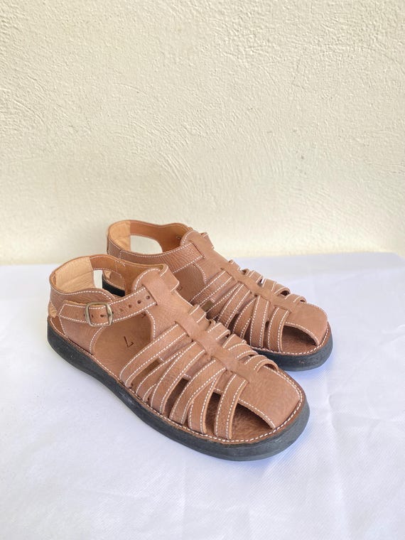 Sandalias de tiras de piel para hombre modelo hecho a mano