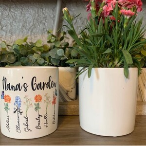 Personalized Grandmas or mothers garden flower pot image 2