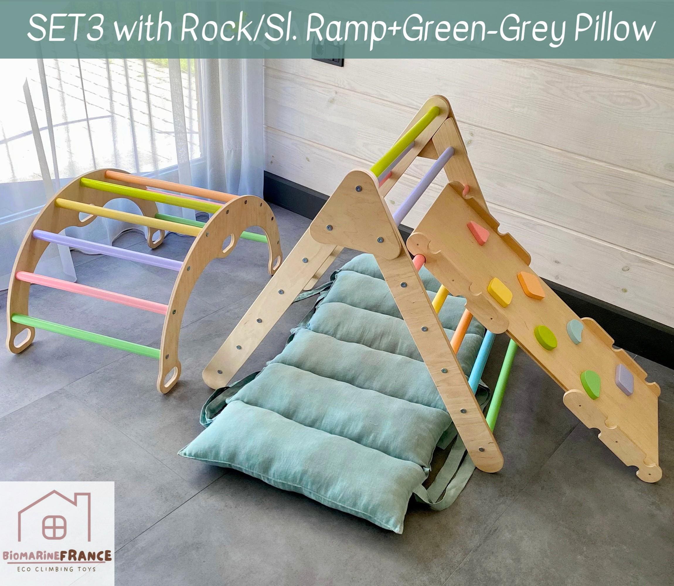 Piklers Triangle With Slide