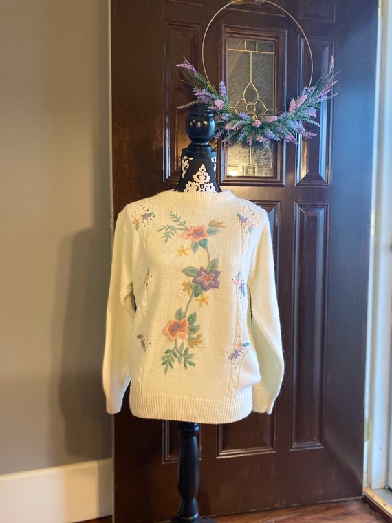 COTTAGE CORE Vintage Floral Embroidery Sweater